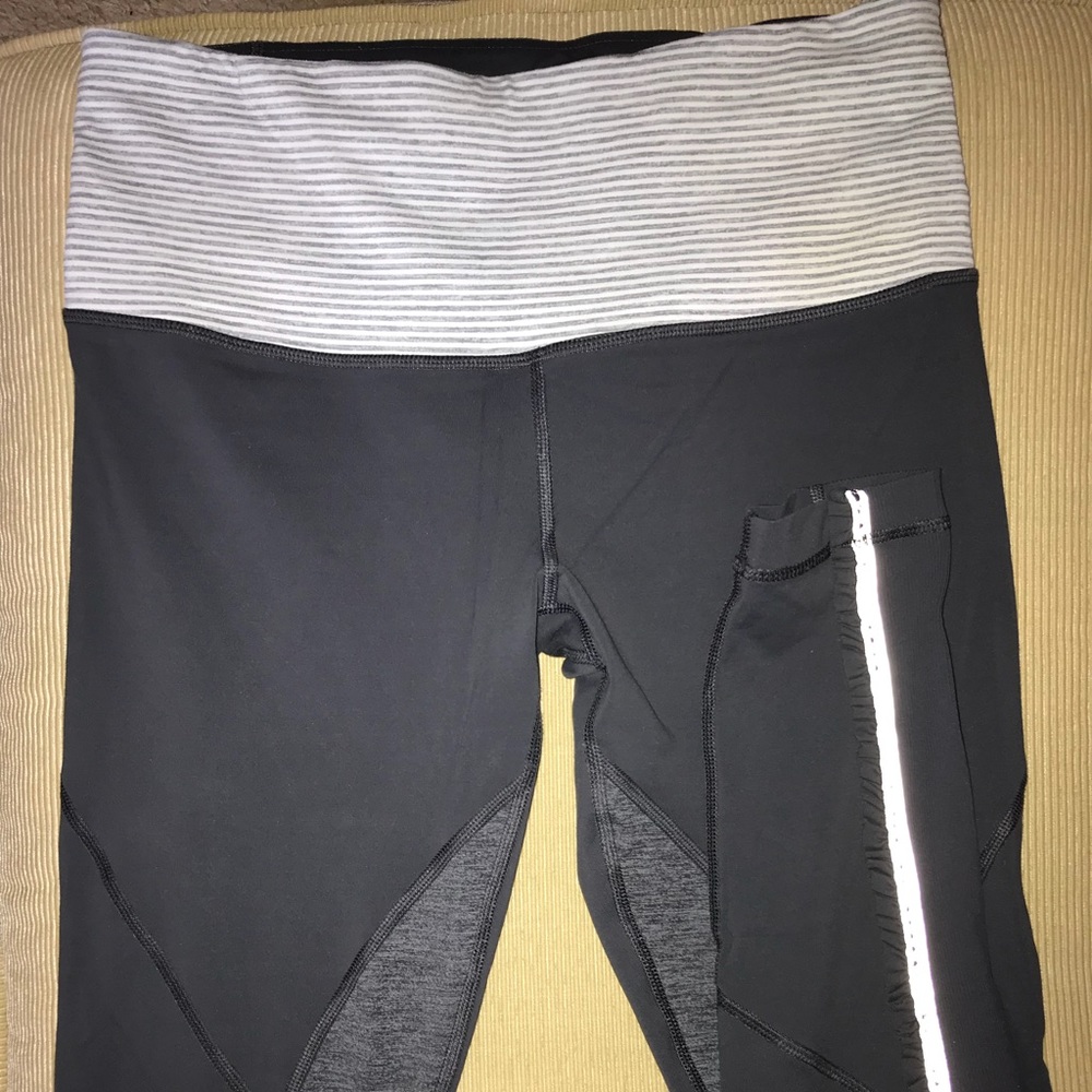 Lululemon yoga pants